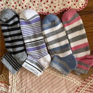 Tommie Copper Compression Socks 4 pair. GREAT if you’re on your feet 🦶all day!!!